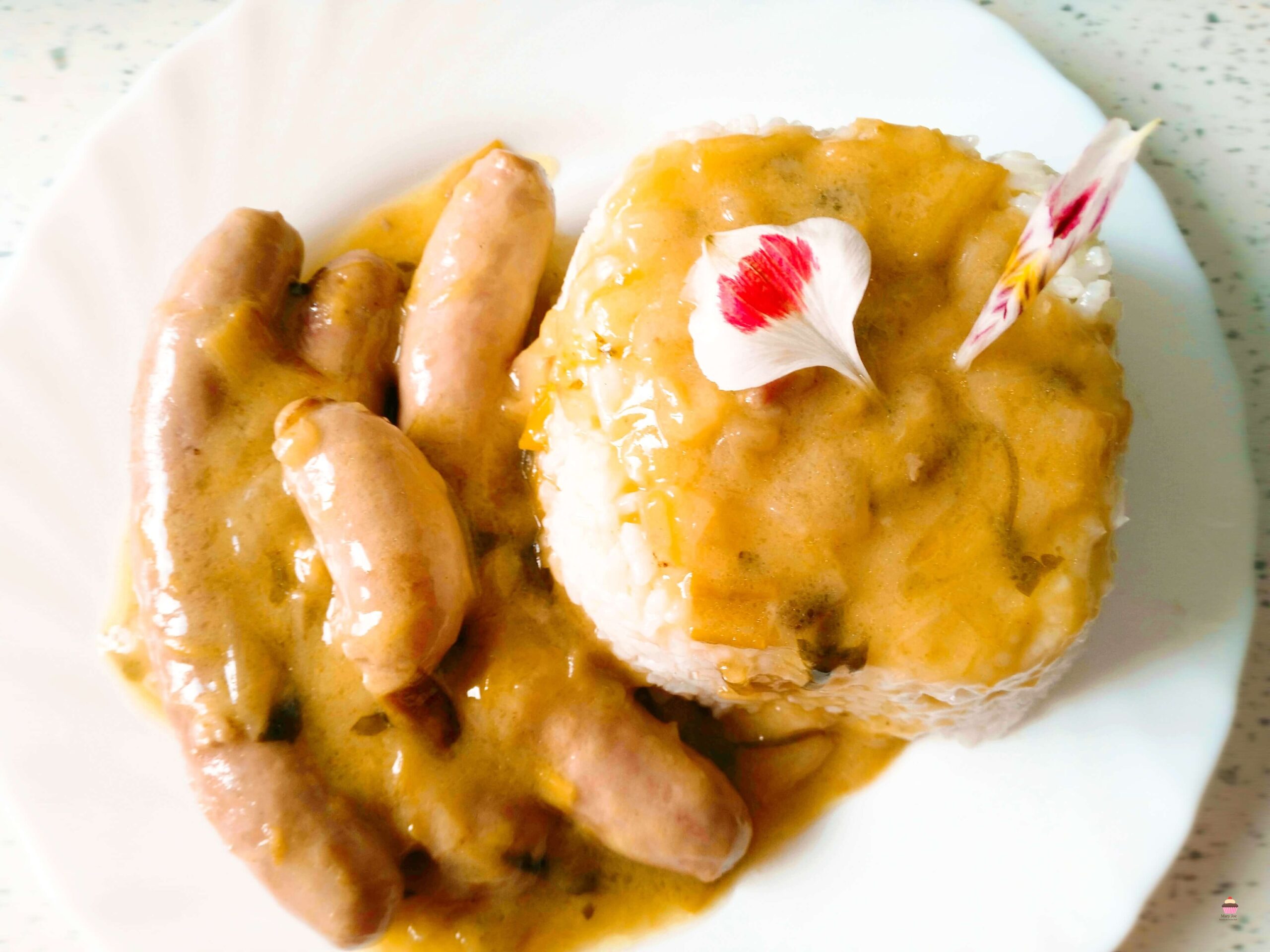salchichas-al-vino-con-arroz