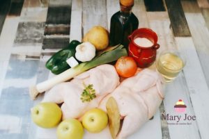 Pollo con manzanas y patatas